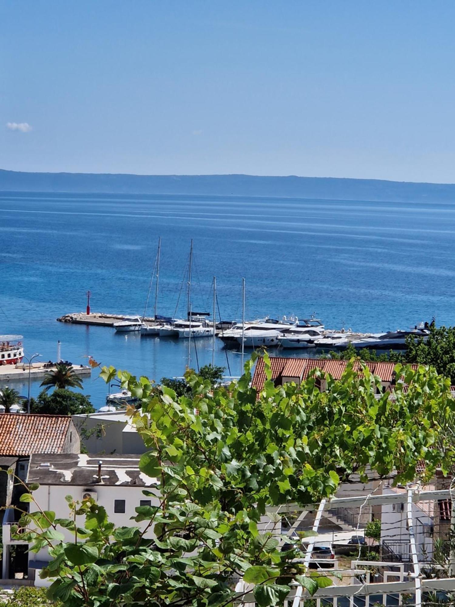 Apartments Saric Baška Voda Exterior foto